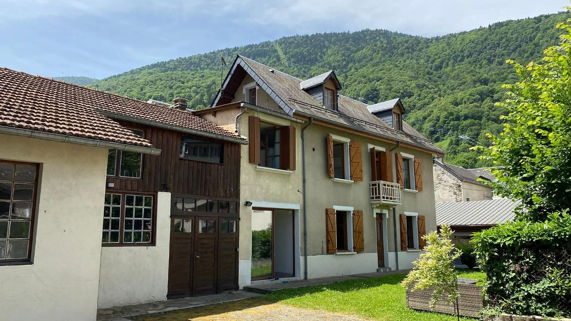 Belle Maison De Ville Au Centre De Luchon, A 200M Des Telecabines ! Bagnères-de-Luchon فيلة